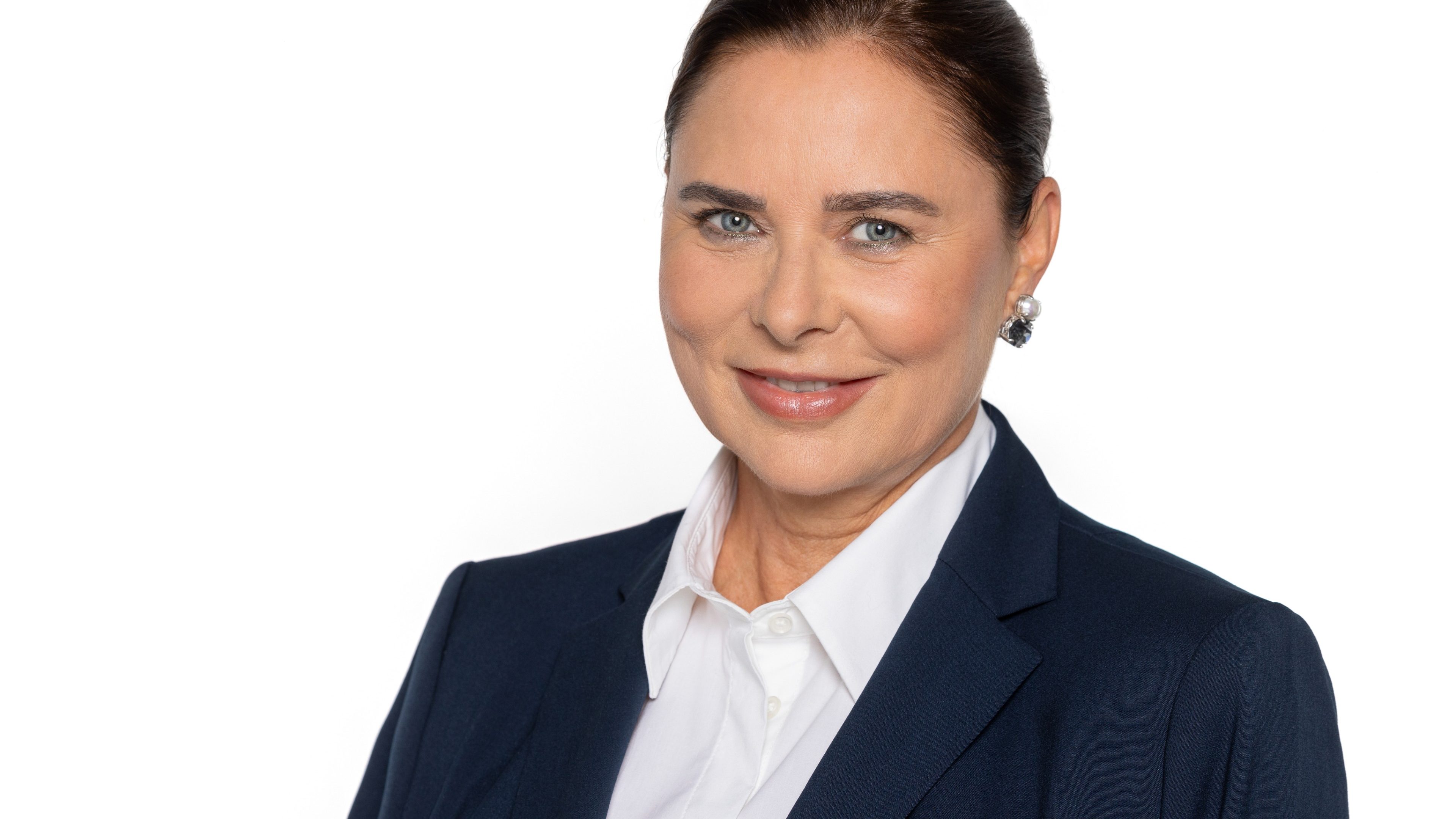 Belinda Pöll